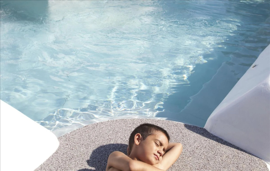 Kallos Villas & Suites
