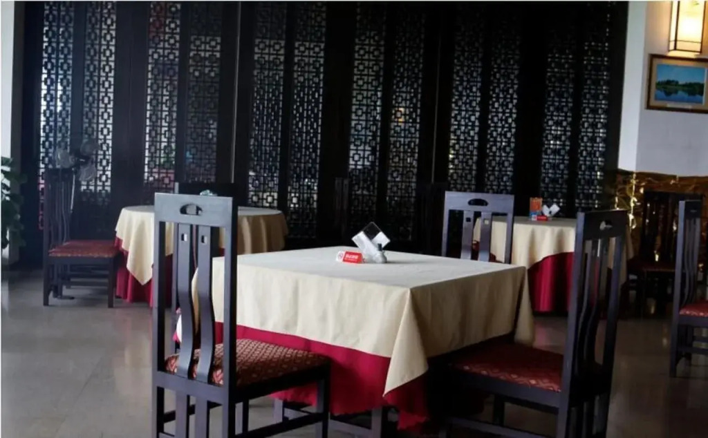 Zhuhai Jinwan Golf Hotel (Jinwan Huafa Shangdu Branch)