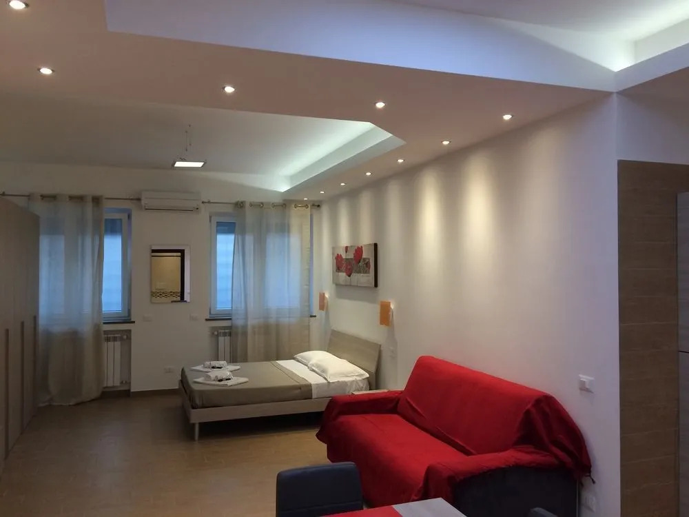 Kings Of Rome Apartments