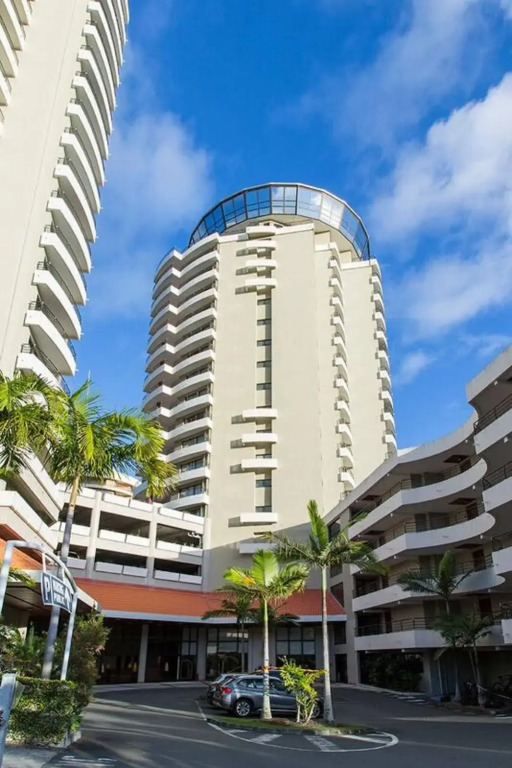 Ramada Hotel & Suites by Wyndham Noumea