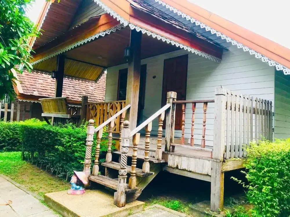 Siri Lagoona Resort