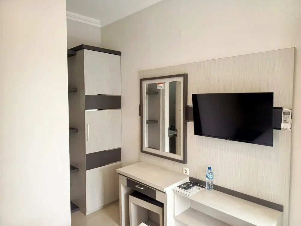 Kyrie Hotel