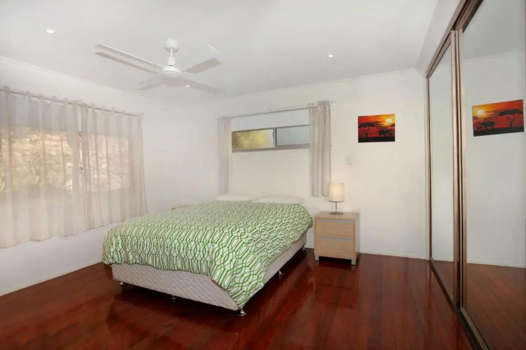 10 Barra Crescent, Coolum Beach