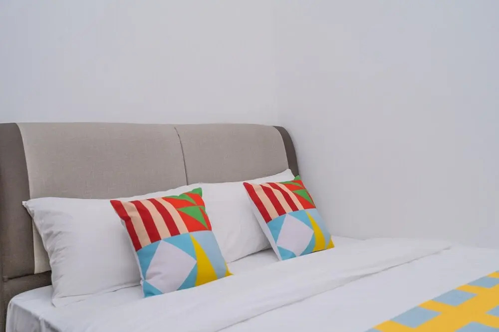 OYO Home 89725 Beautiful 3br Grand Medini