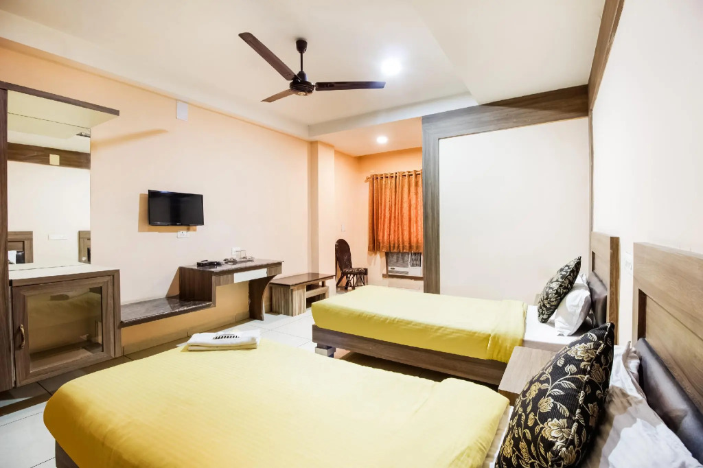 Hotel Vandana by OYO Rooms