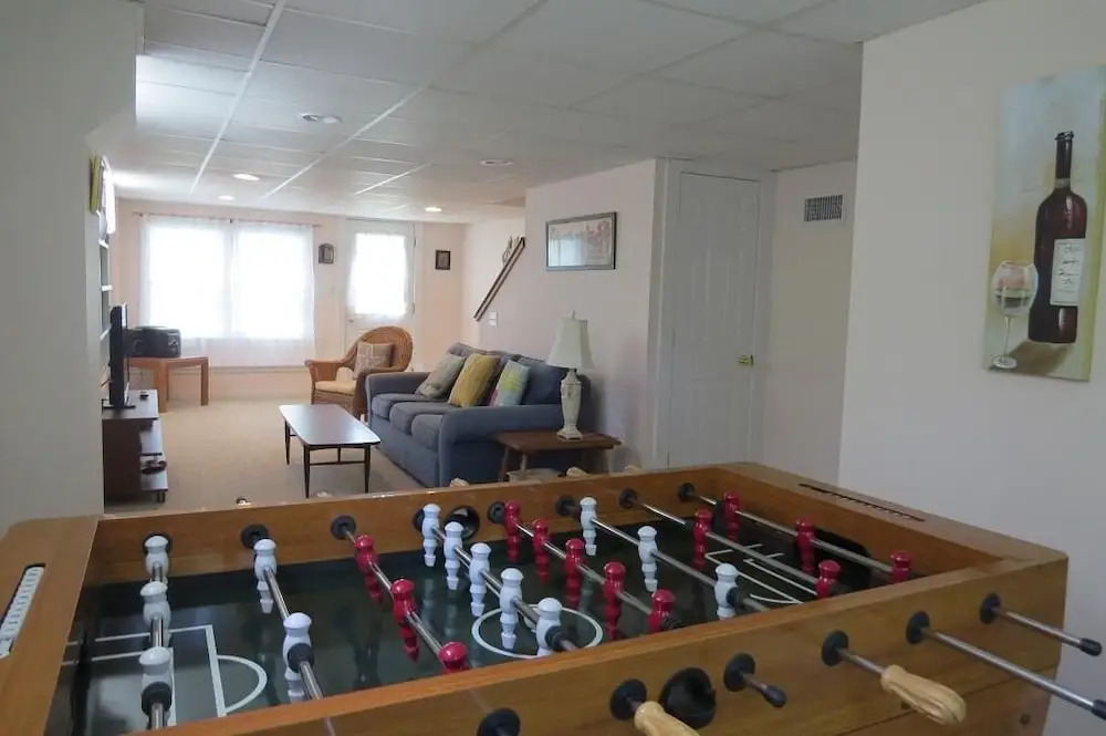 305 Ridgevale Road - Four Bedroom House