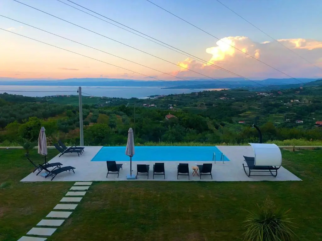 Apartmaji Meli Pu 2
