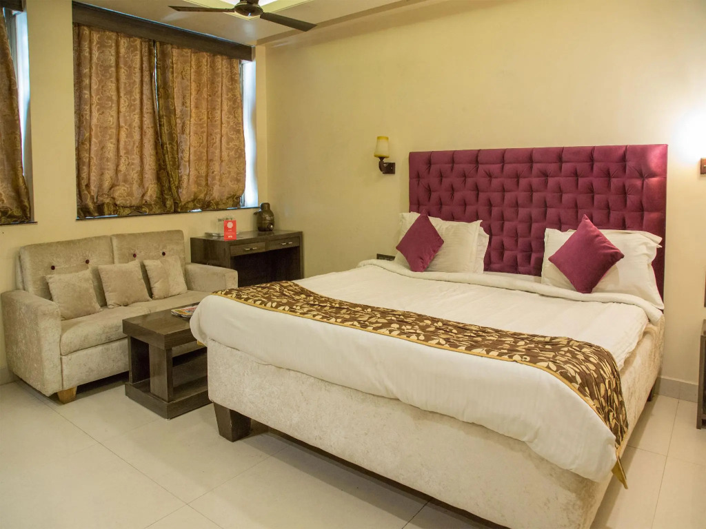 Capital O 4381 Hotel Parashar