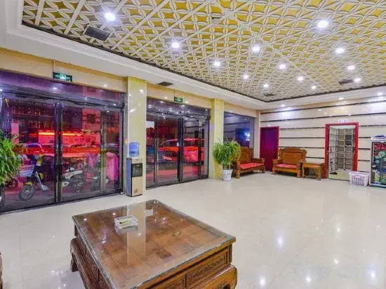 Shenqiu Golden Apple Hot Spring Hotel
