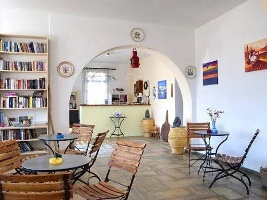Glaros Hotel