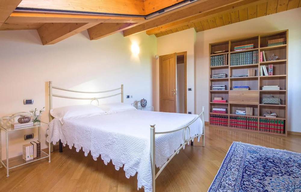 Nice Home in Senigallia With Outdoor Swimming Pool, Private Swimming Pool and 6 Bedrooms