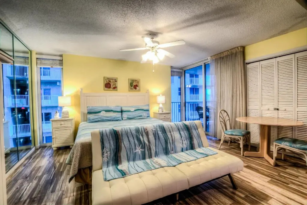 Long Beach Tower 1 800E by ZIA VR