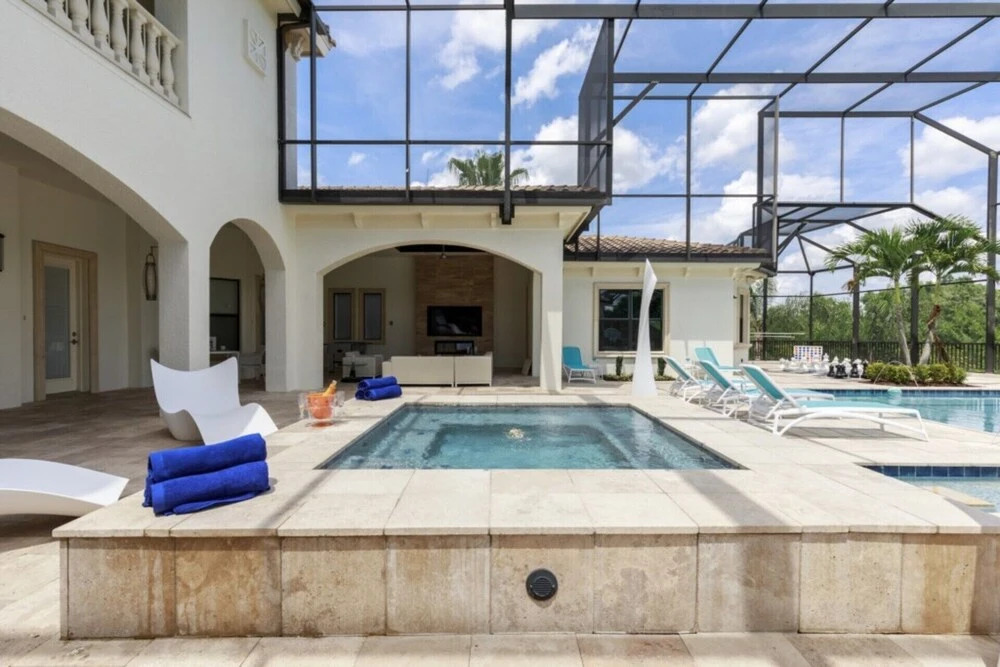 Beautiful Mansion With Private Pool, Close to Disney, Orlando Mansion 2907