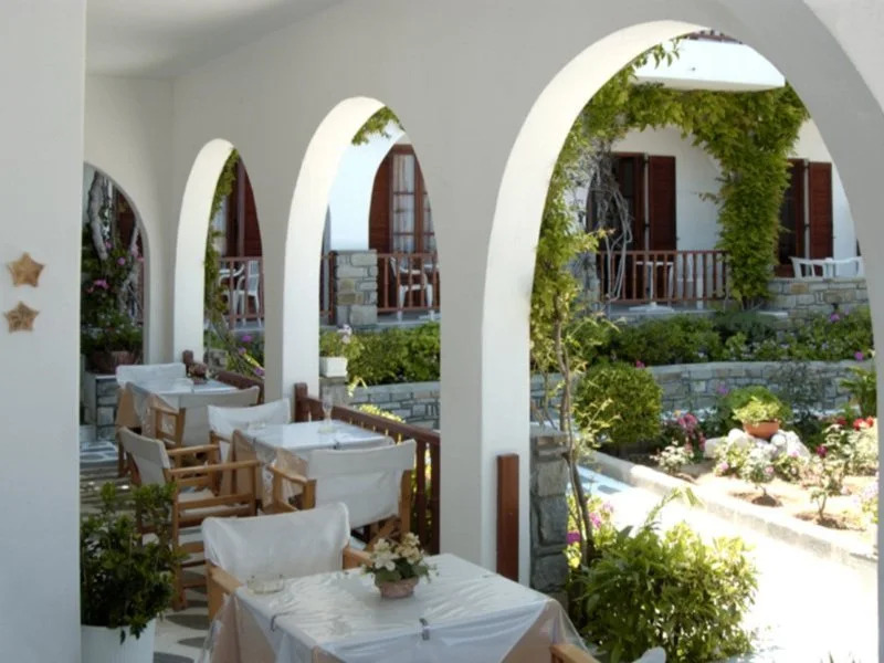 Asterias Hotel