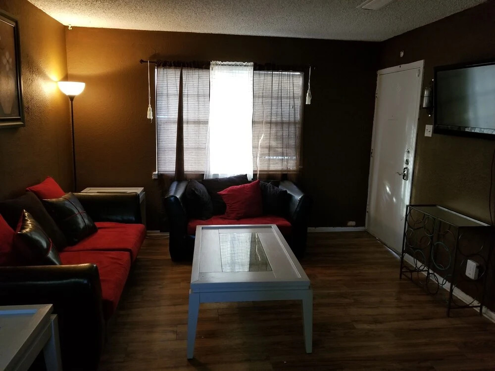 Recently Renovated 3BD Home in Mesquite, TX Holiday home 1