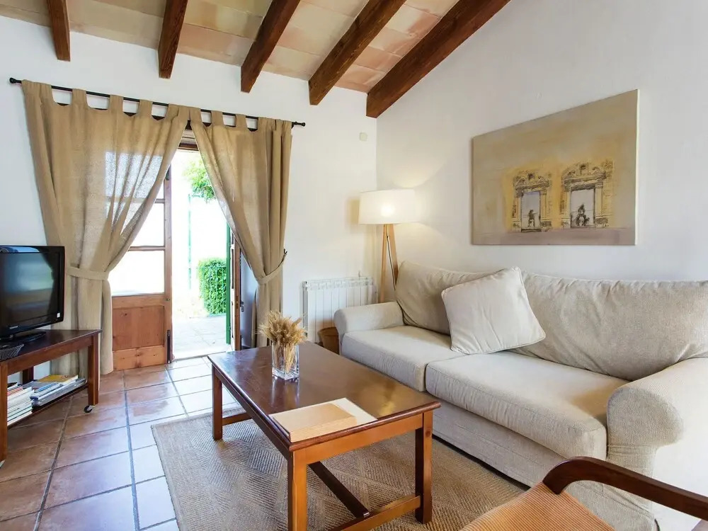 Terraced House in Mallorca with Pool