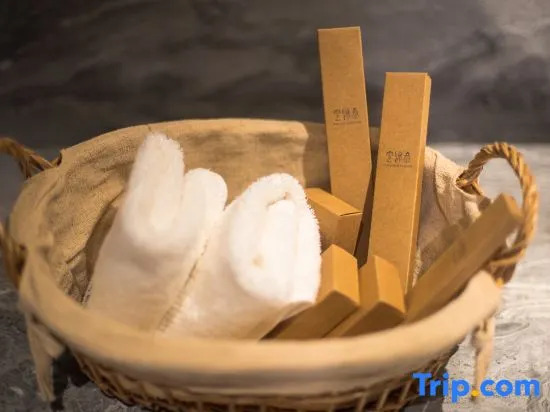 Xishuangbanna Jinghong Wanji Lijing Hotel