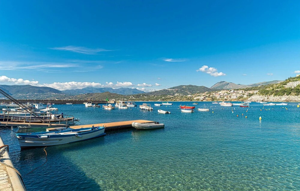 Stunning Home in Camerota With 2 Bedrooms and Wifi
