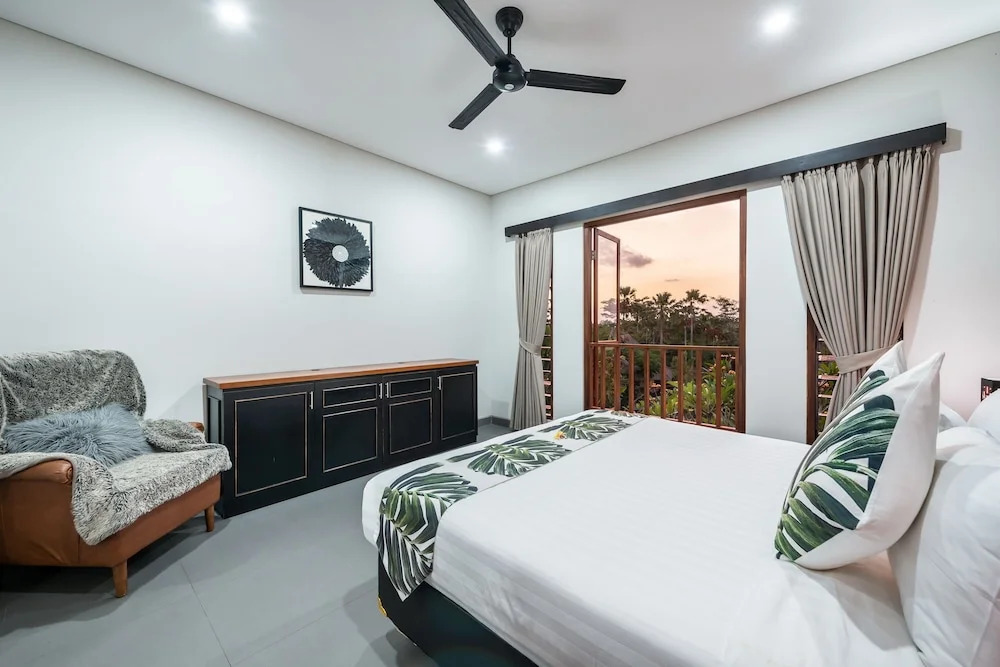 Villa Anyar