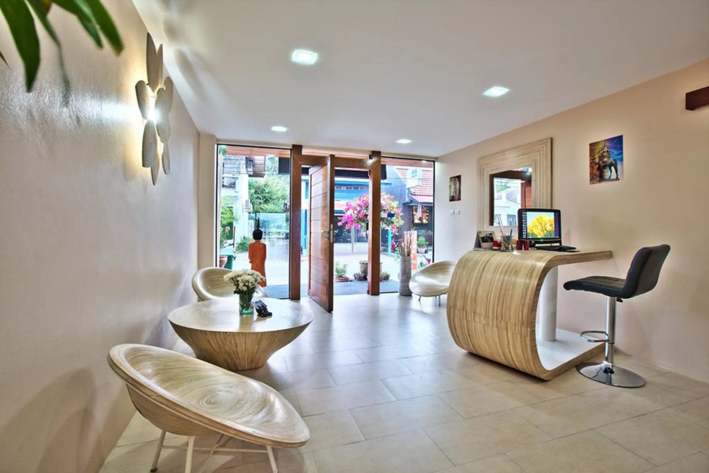 Riviera Beach Hotel
