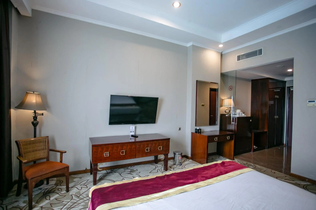 Sutanraja Hotel & Convention Centre
