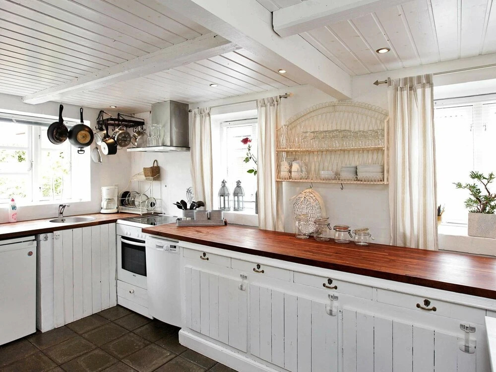 Lively Holiday Home in Juelsminde with Terrace