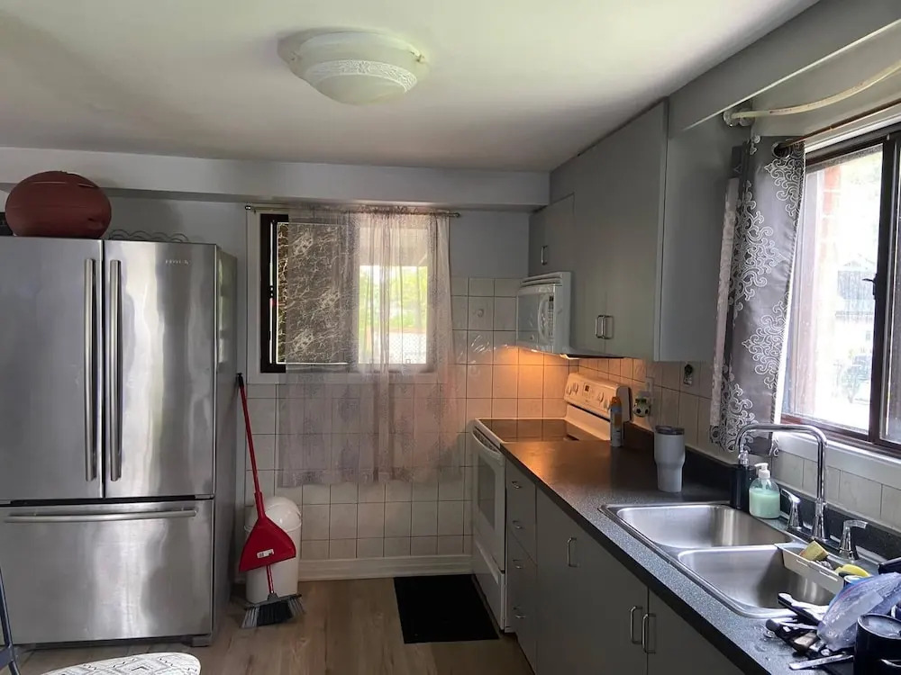 5 Bedroom Cottage at Rice Lake!