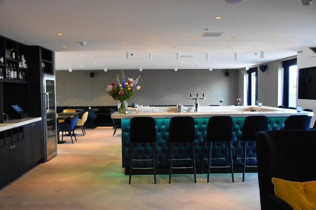 Blue Mansion Hotel