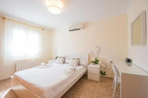 Villa Mila 10 - PlusHolidays