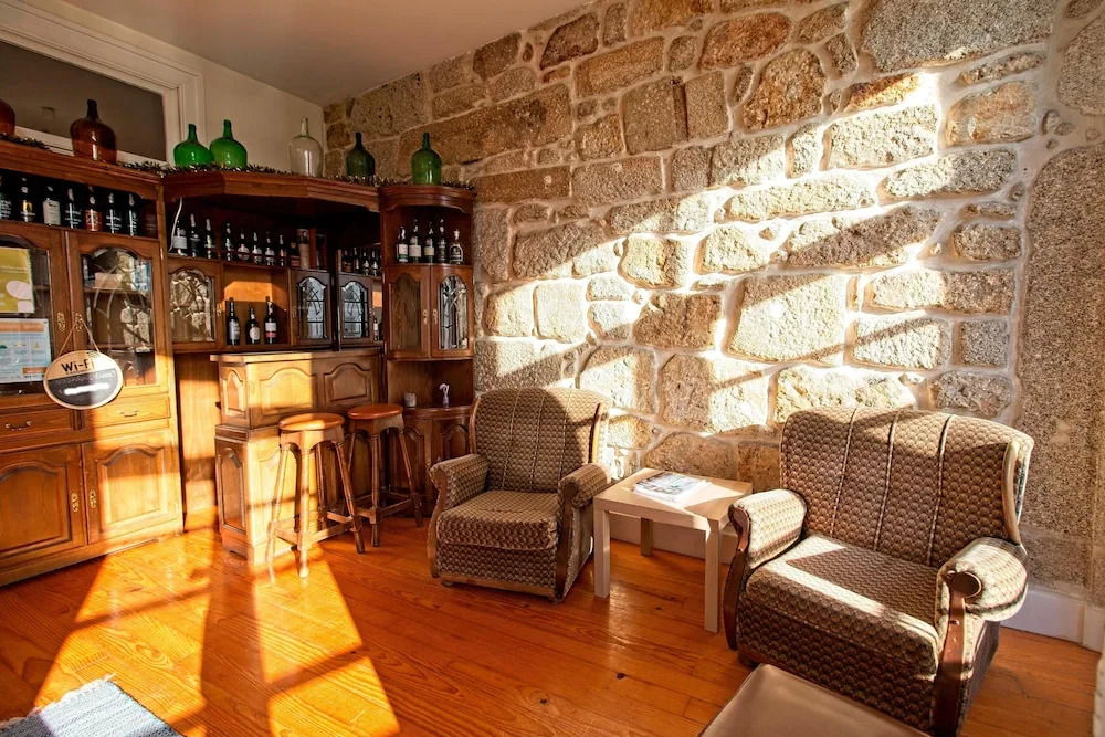 Inviting 2-bed Apartment in Porto