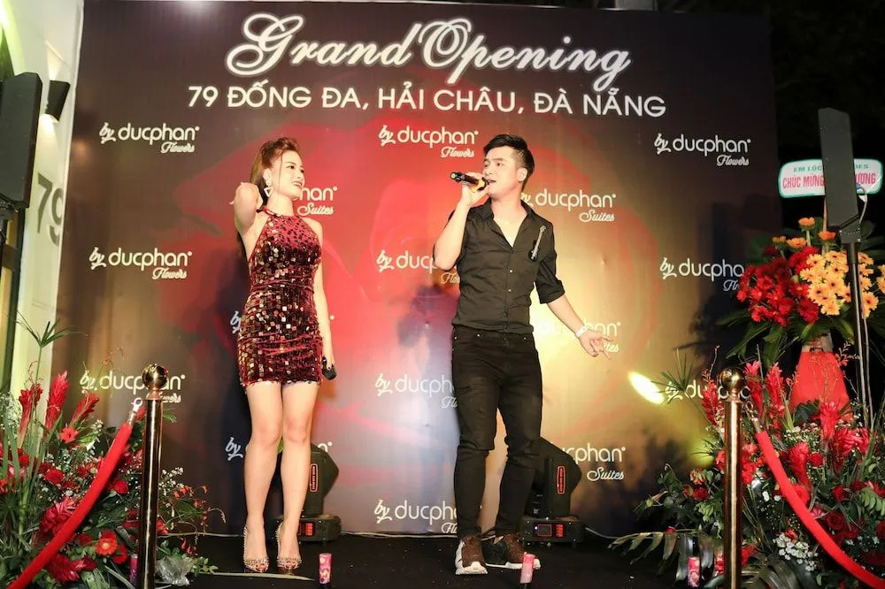 By Duc Phan-Suites