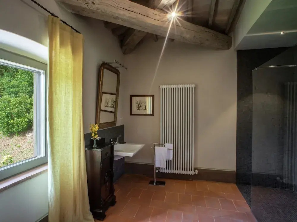 Villa in Tuscany with Organic Wine Estate