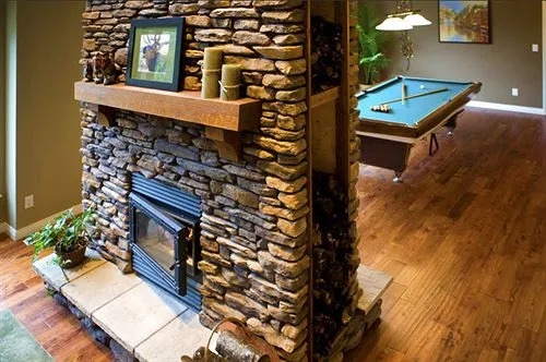 Woodside Inn