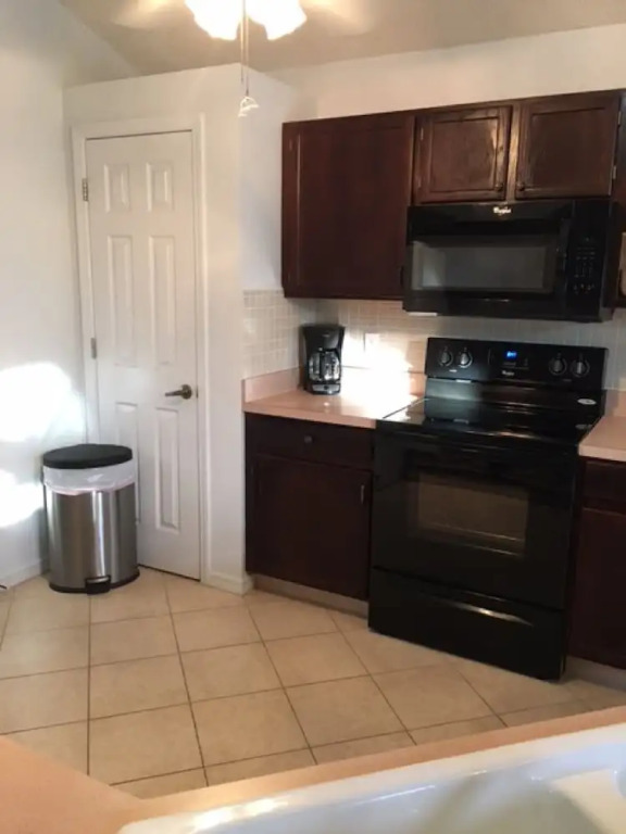 4BR Davenport Pool Home by Watson-727RL