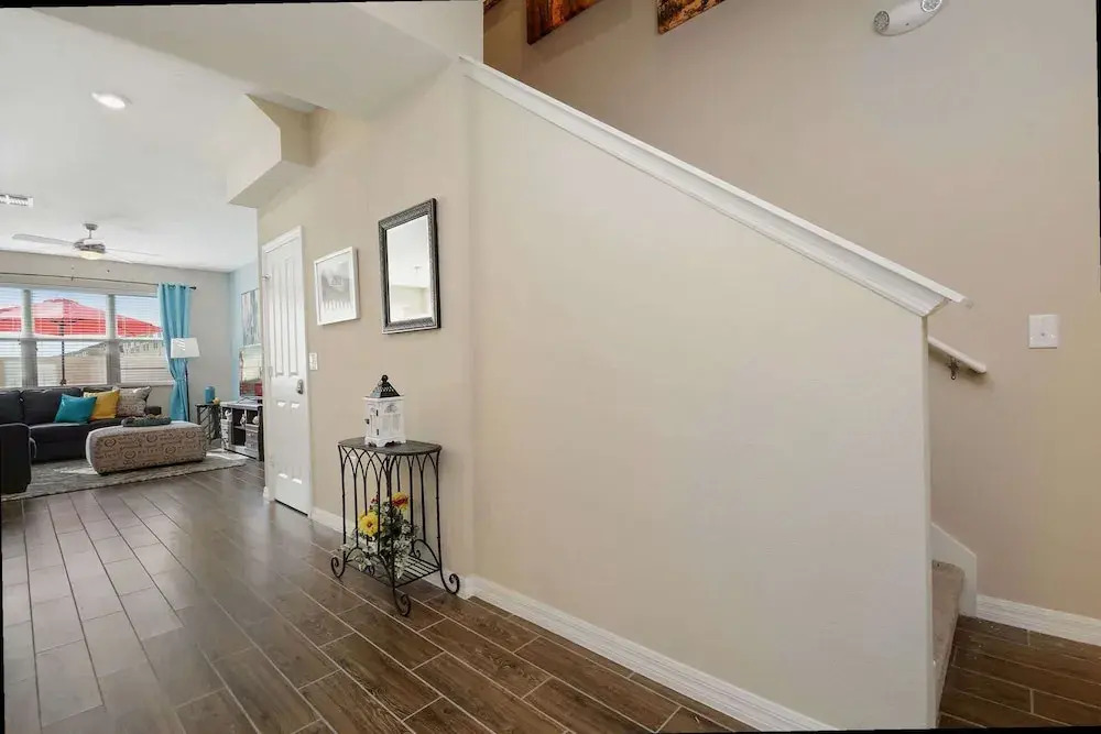 Resort-style 4BR Home Gated Community Near Disney