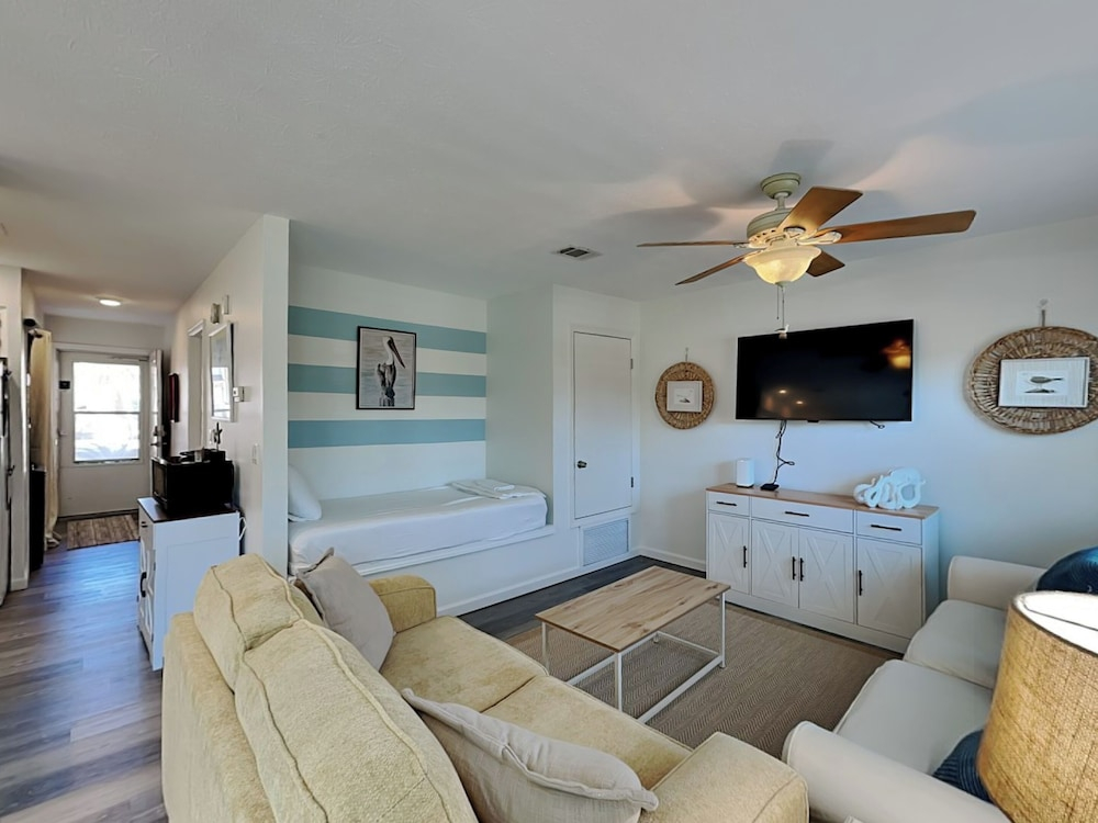 Gulf Highlands #134f - Sweet Summer Time