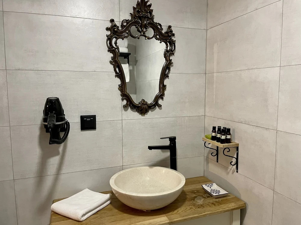 Urla Taş Konak Otel