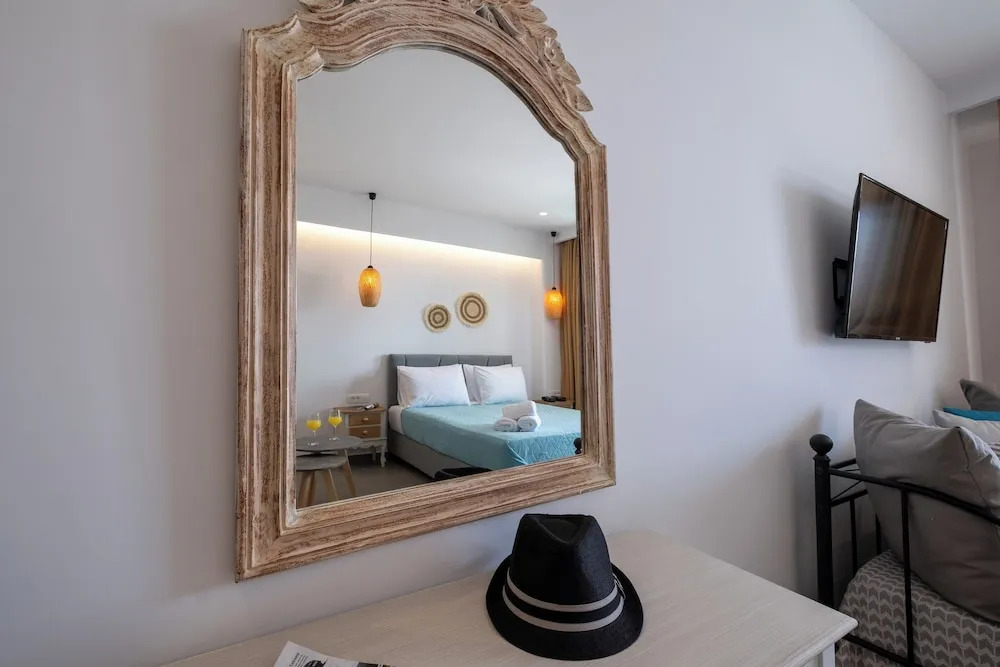 Sand Gem - Beach Apartments