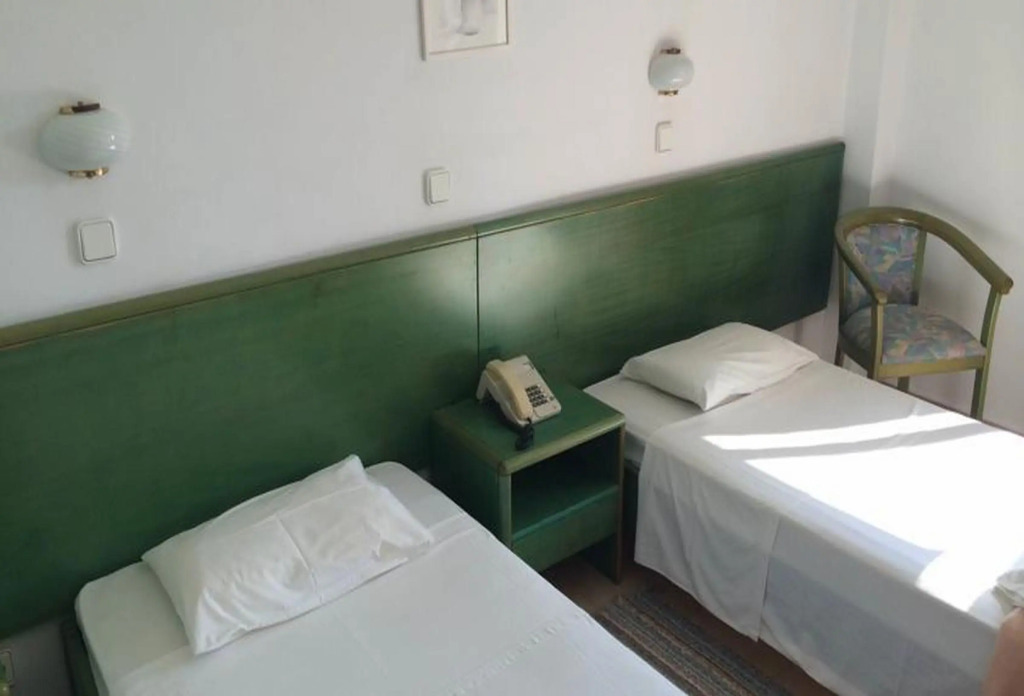 Irinna Hotel