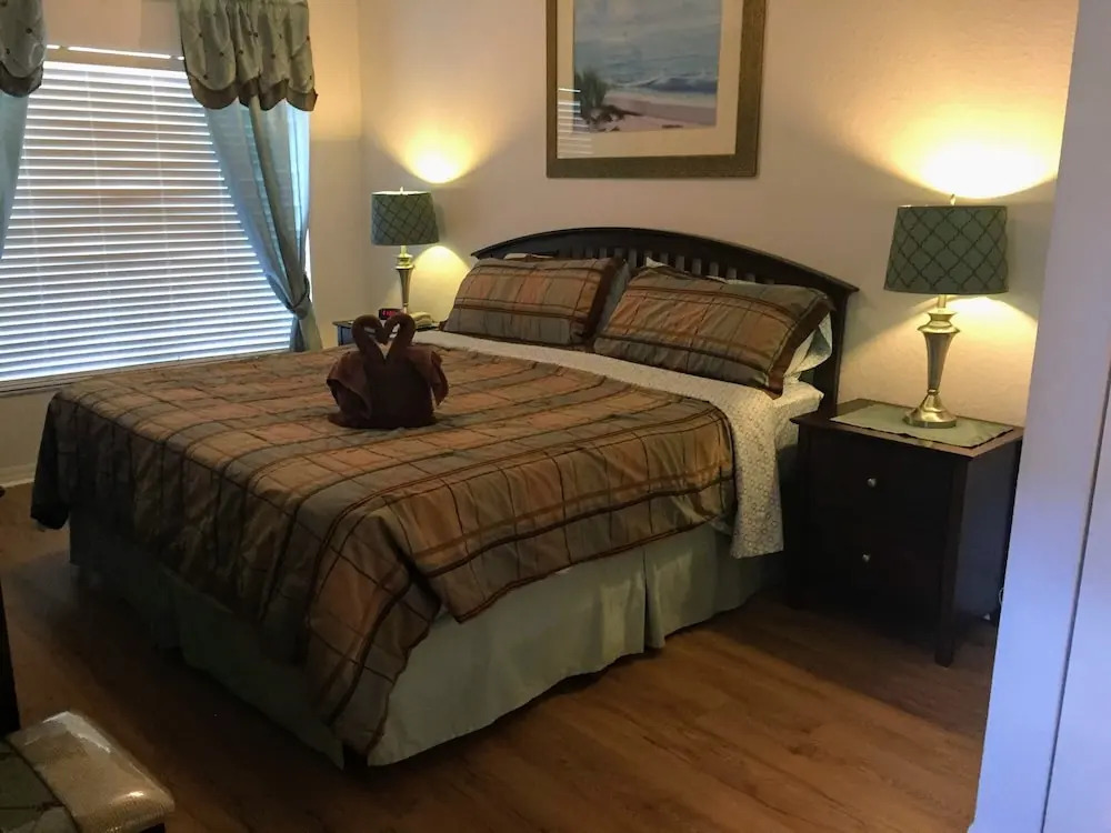 1391-38559 - 4 Bedroom Townhome