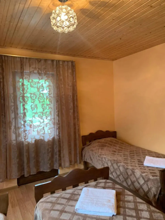 Roberi Art Guest House