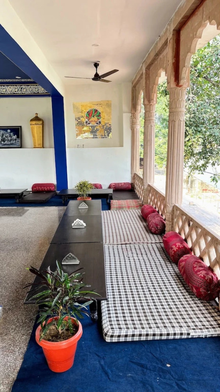 Radhika Palace Hotel