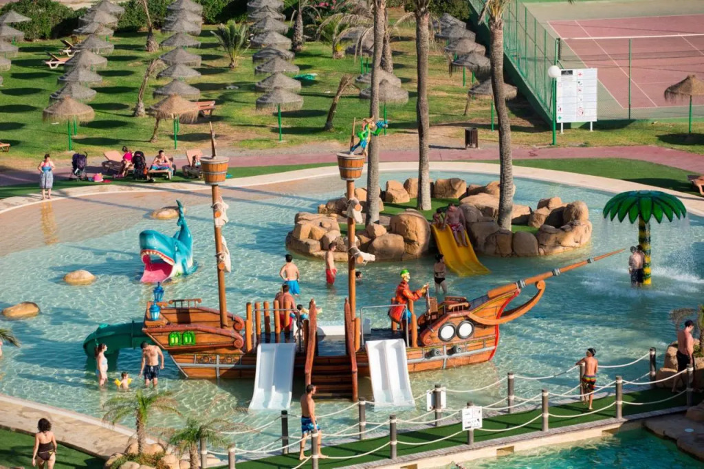 Evenia Zoraida Resort