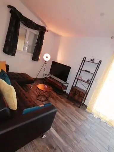 Le Cabanon de Tholon