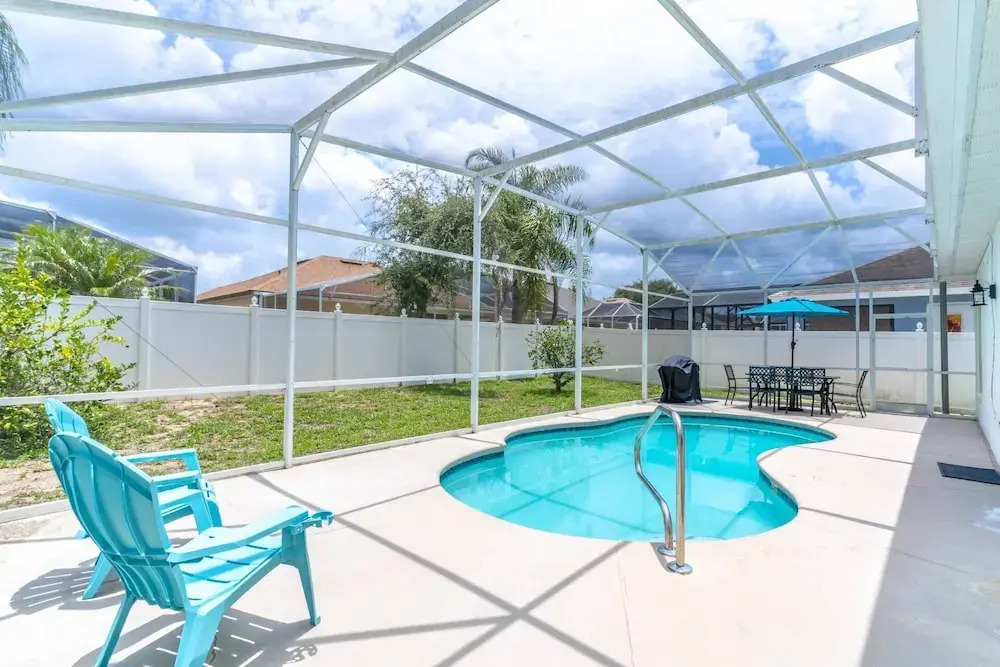 544 Fairways Lake