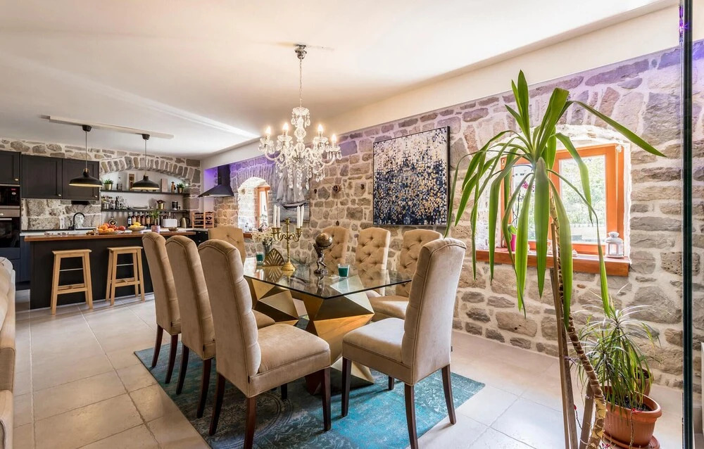Awesome Home in Solin With 3 Bedrooms, Wifi and Outdoor Swimming Pool