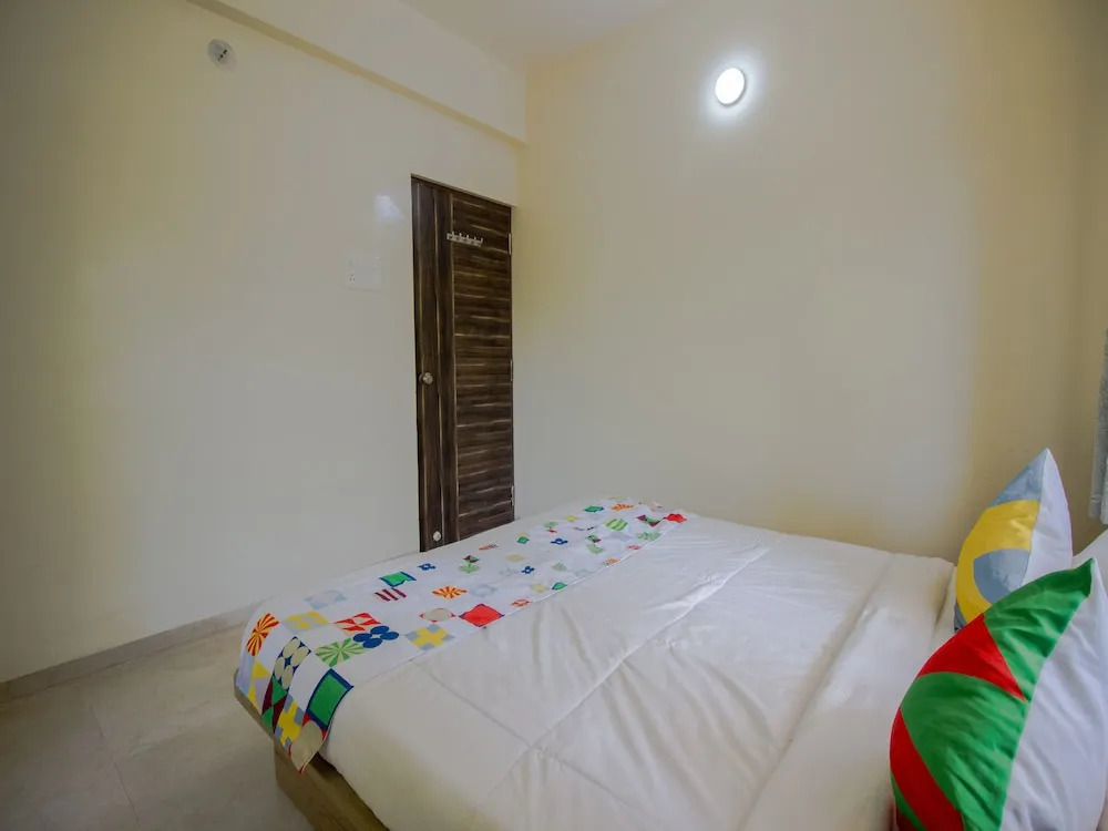 OYO 14557 Home Modern 1BHK Saligao