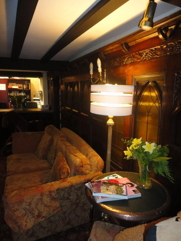 The Dog & Partridge Country Inn