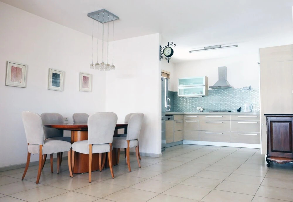 3BR balcony Hayarkon Tel Aviv
