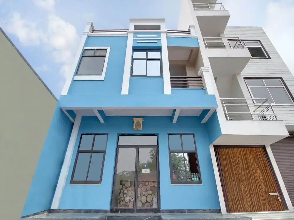 Shri Krishankripa Guest House by OYO Rooms